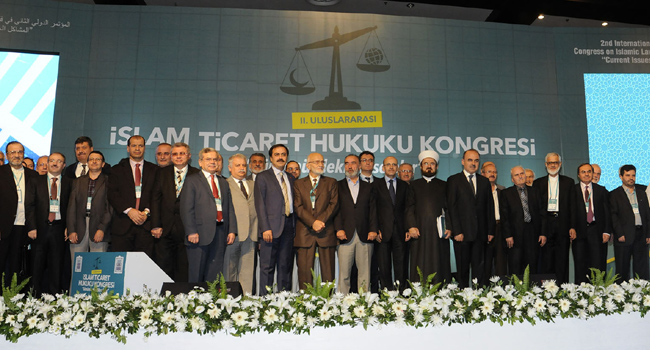 Bakan Şimşek, İslam Ticaret Hukuku Kongresi’ne Katıldı