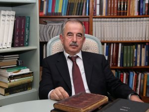 Prof. Dr. Ali BARDAKOĞLU kimdir?